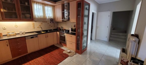 4 Schlafzimmer Property in Thermi, Greece, Nr. 53513 11