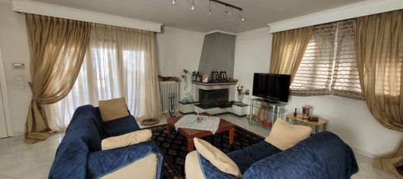 4 Schlafzimmer Property in Thermi, Greece, Nr. 53513 6