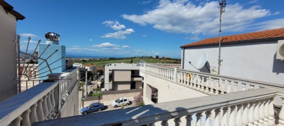 4 Schlafzimmer Property in Thermi, Greece, Nr. 53513 23