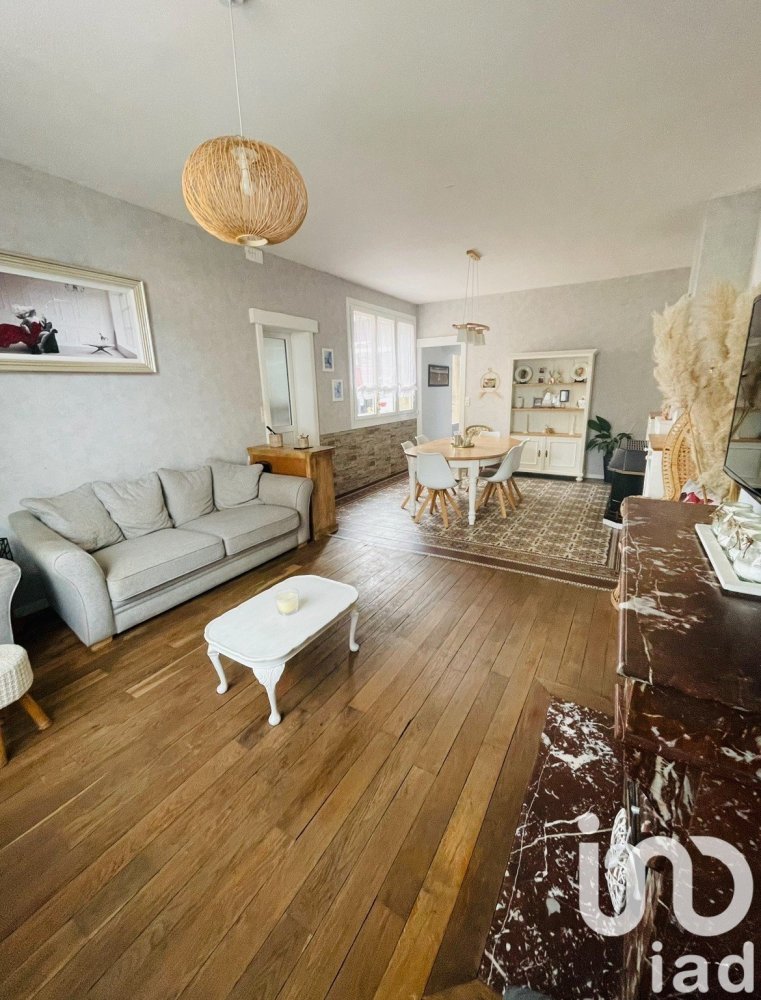 7-Zimmer Haus in Bucquoy, France, Nr. 229068