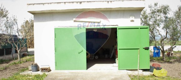 2 Schlafzimmer Haus in Manfredonia, Italy, Nr. 80884 24