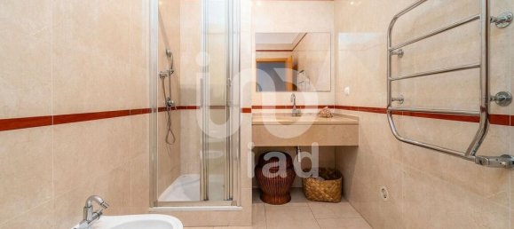 Вилла с 4 спальнями в Картейра, Португалия № 129510 21