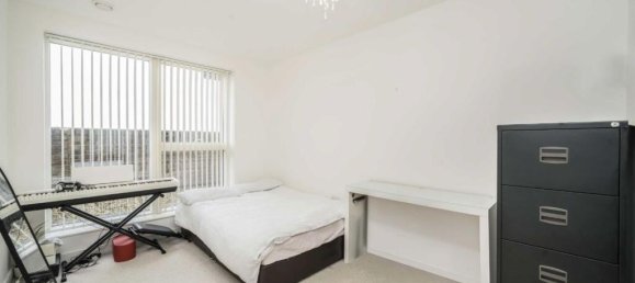 3 bedrooms Apartment in Ealing, United Kingdom No. 5764 6