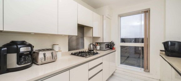 3 bedrooms Apartment in Ealing, United Kingdom No. 5764 10