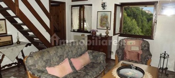 2 bedrooms House in Algua, Italy No. 84458 2