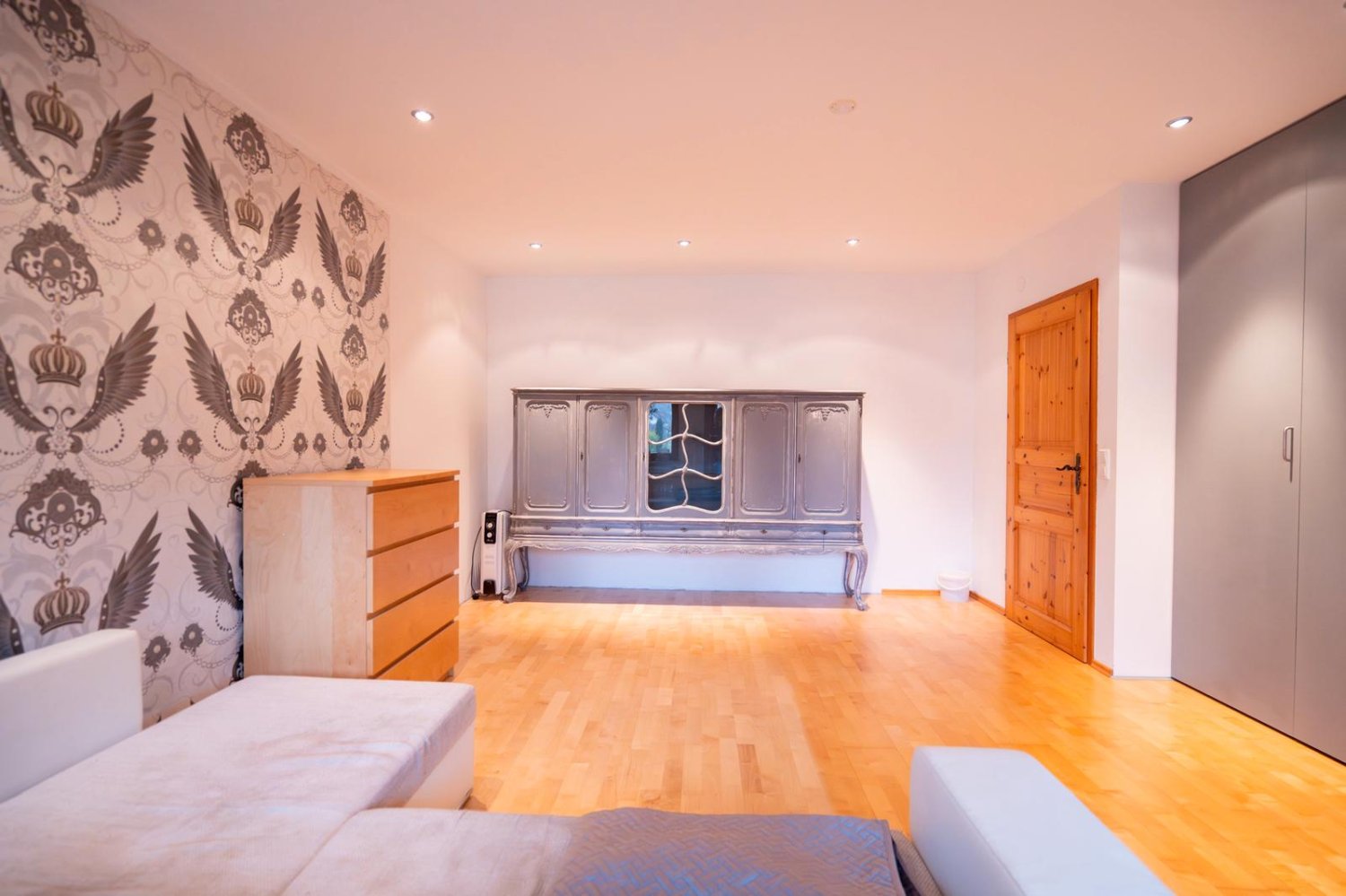 6 bedrooms Building in Baden-Wurttemberg, Germany No. 35516