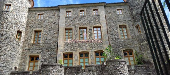  Castillos de 26 dormitorios en Gard, France No. 299739 2