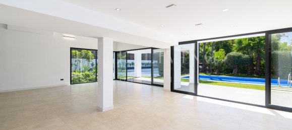 4 chambres Villa à Marbella, Spain No. 188909 7