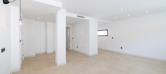 4 chambres Villa à Marbella, Spain No. 188909 16