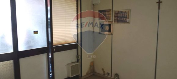 Propiedad comercial de 1 habitación en Rome, Italy No. 54915 18