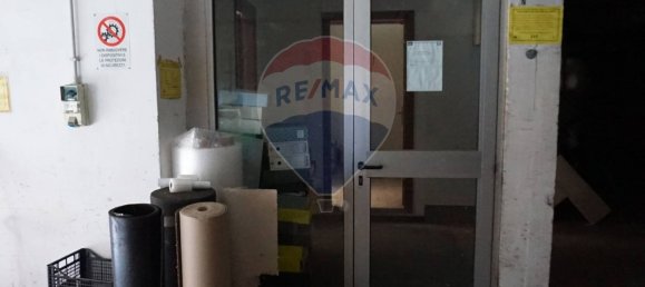 Propiedad comercial de 1 habitación en Rome, Italy No. 54915 16