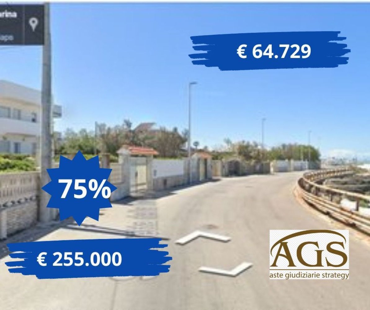 5غرفة فيلا في Bari, Italy رقم 30114