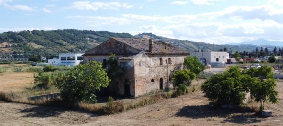 5 Schlafzimmer Haus in San Benedetto del Tronto, Italy, Nr. 287092 6