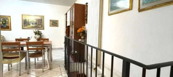 3 rooms Apartment in Empoli, Italy No. 64319 8