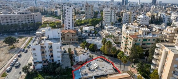 242 m² propiedad comercial en venta en Nicosia, Cyprus № 24492 11
