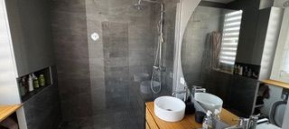 2 Schlafzimmer Wohnung in Paris, France, Nr. 323840 2