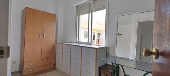 Apartamento de 3 dormitorios en Marbella, Spain No. 139871 5