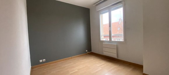 2 bedrooms Duplex in Bobigny, France No. 143497 4