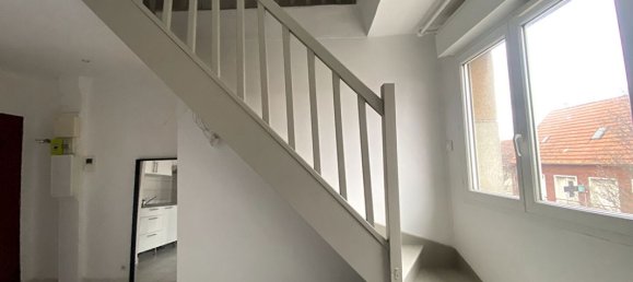 2 bedrooms Duplex in Bobigny, France No. 143497 9