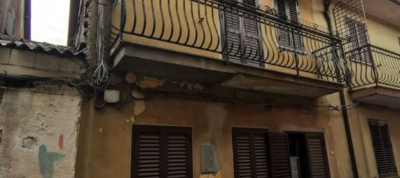 Casa de 4 dormitorios en Serra San Bruno, Italy No. 363102 8