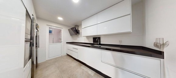 3 bedrooms Apartment in Alicante, Spain No. 160799 10