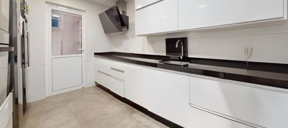 3 bedrooms Apartment in Alicante, Spain No. 160799 11