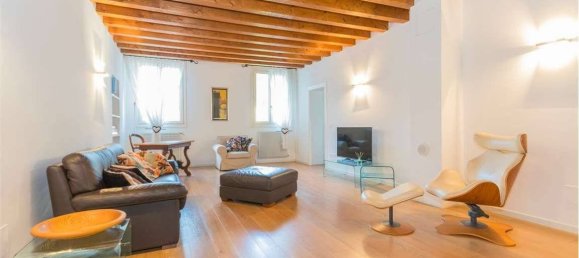 Apartamento de 2 dormitorios en Vittorio Veneto, Italy No. 221773 17