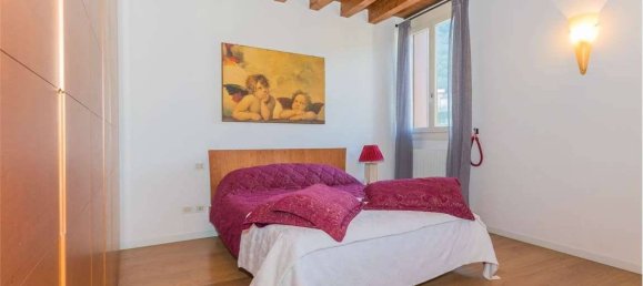 Apartamento de 2 dormitorios en Vittorio Veneto, Italy No. 221773 31