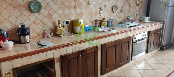 5 غرف نوم شقة في Aci Sant'Antonio, Italy رقم 130215 8