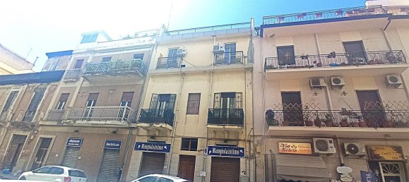 Apartamento de 4 divisões em Reggio Calabria, Italy N.º 263473 24