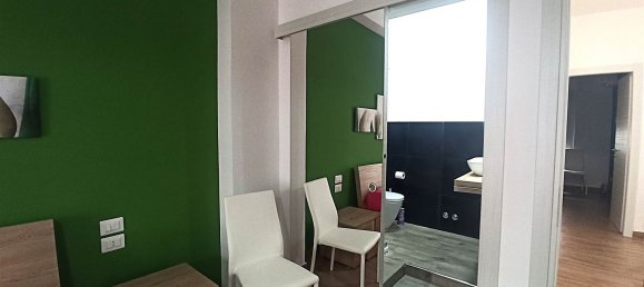 Apartamento de 4 divisões em Reggio Calabria, Italy N.º 263473 17