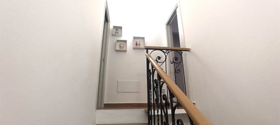 Apartamento de 4 divisões em Reggio Calabria, Italy N.º 263473 14