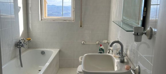 Apartamento de 5 divisões em Montecatini Val di Cecina, Italy N.º 89510 49