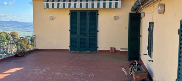 Apartamento de 5 divisões em Montecatini Val di Cecina, Italy N.º 89510 32