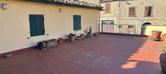 Apartamento de 5 divisões em Montecatini Val di Cecina, Italy N.º 89510 36