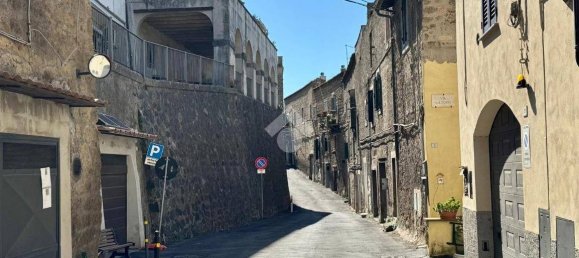 Apartamento de 2 dormitorios en Caprarola, Italy No. 289554 22