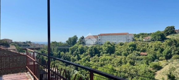 Apartamento de 2 dormitorios en Caprarola, Italy No. 289554 19