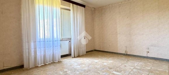 Apartamento de 2 dormitorios en Caprarola, Italy No. 289554 7