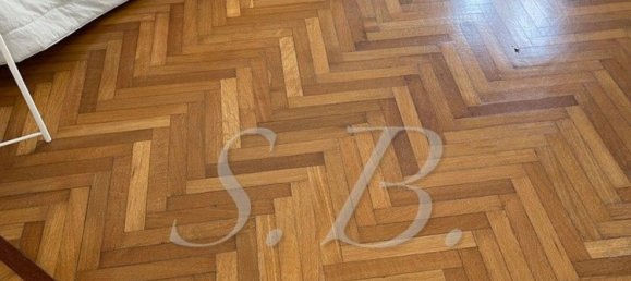 3 bedrooms Apartment in Mantua, Italy No. 362830 2