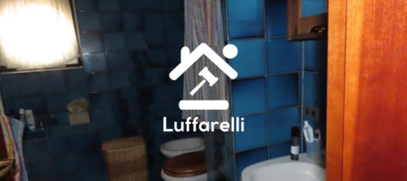 5 rooms Apartment in Sirone, Italy No. 4340 3