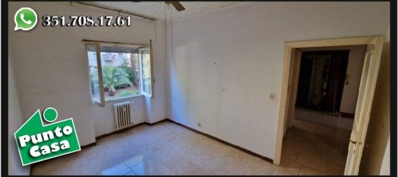 3 rooms Apartment in Rome, Italy No. 160407 11