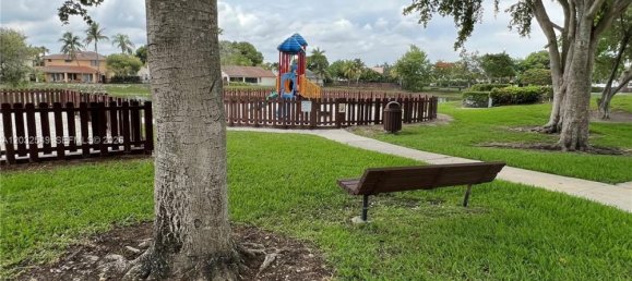 2 dormitorios dúplex en alquiler en Miami, Miami-Dade, Florida, USA № 615241 3