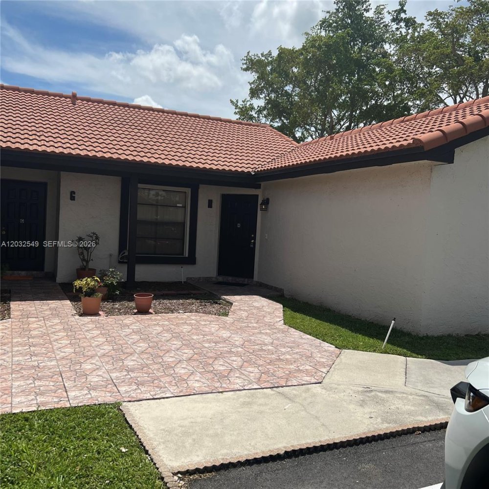 2 dormitorios dúplex en alquiler en Miami, Miami-Dade, Florida, USA № 615241