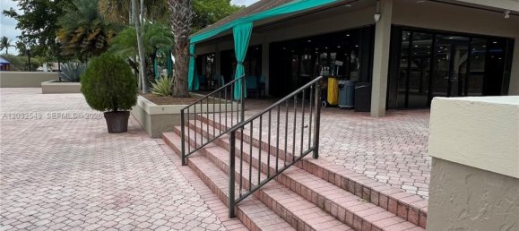 2 dormitorios dúplex en alquiler en Miami, Miami-Dade, Florida, USA № 615241 4
