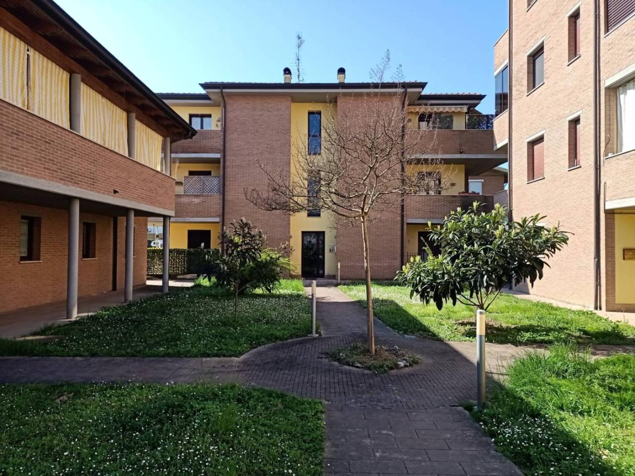 3 rooms Apartment in Bomporto, Italy No. 36333