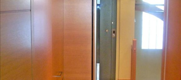 3 bedrooms Commercial property in Marousi, Greece No. 7053 12