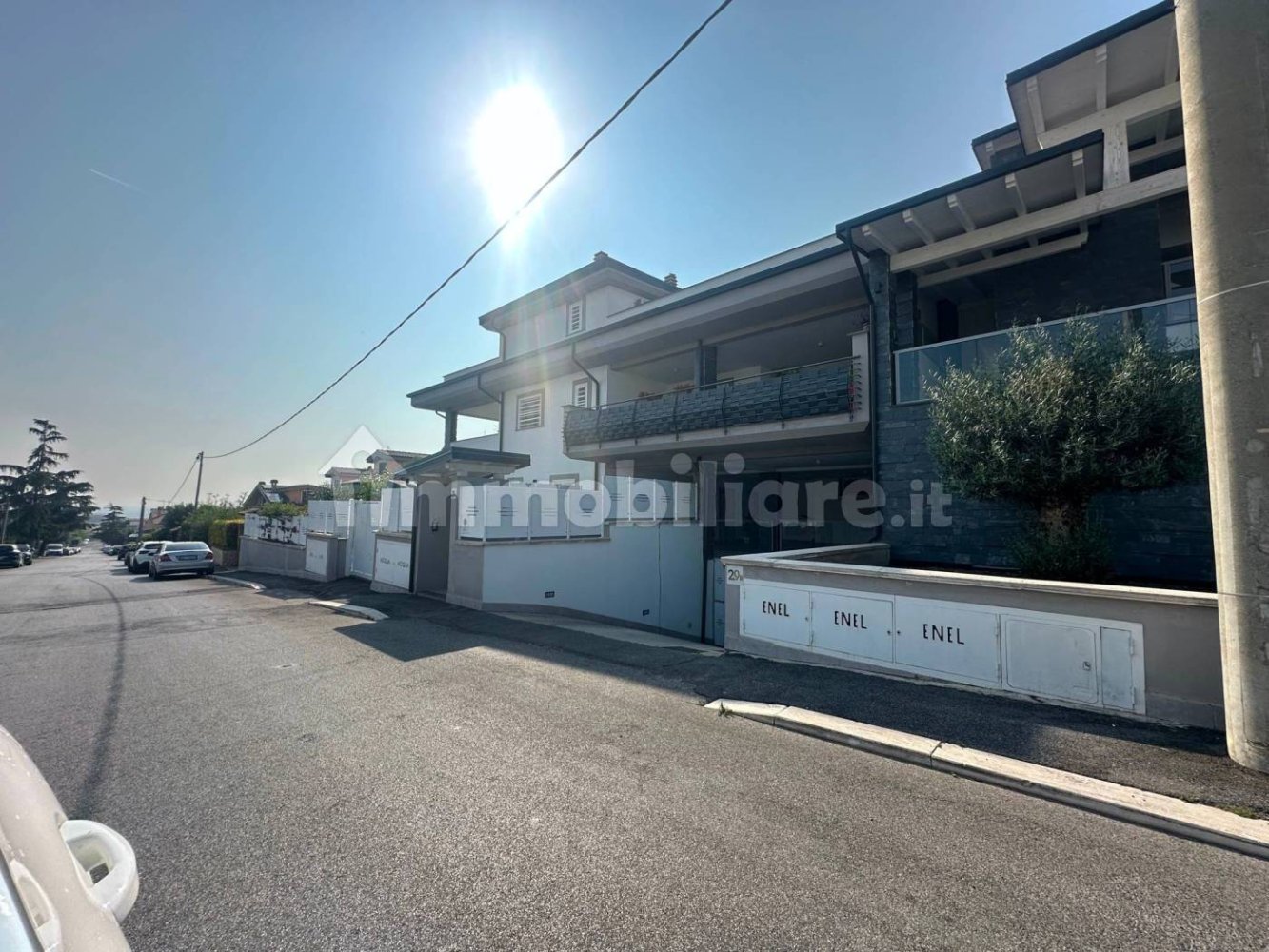 Гараж 20м² в Гуидония Монтечельо, Италия № 273161