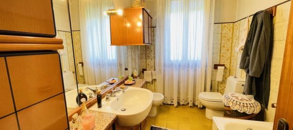 5 rooms Villa in Noventa Padovana, Italy No. 226660 2