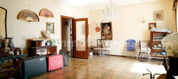 4 chambres Appartement à Palermo, Italy No. 359100 6