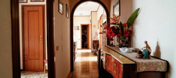 4 chambres Appartement à Palermo, Italy No. 359100 10